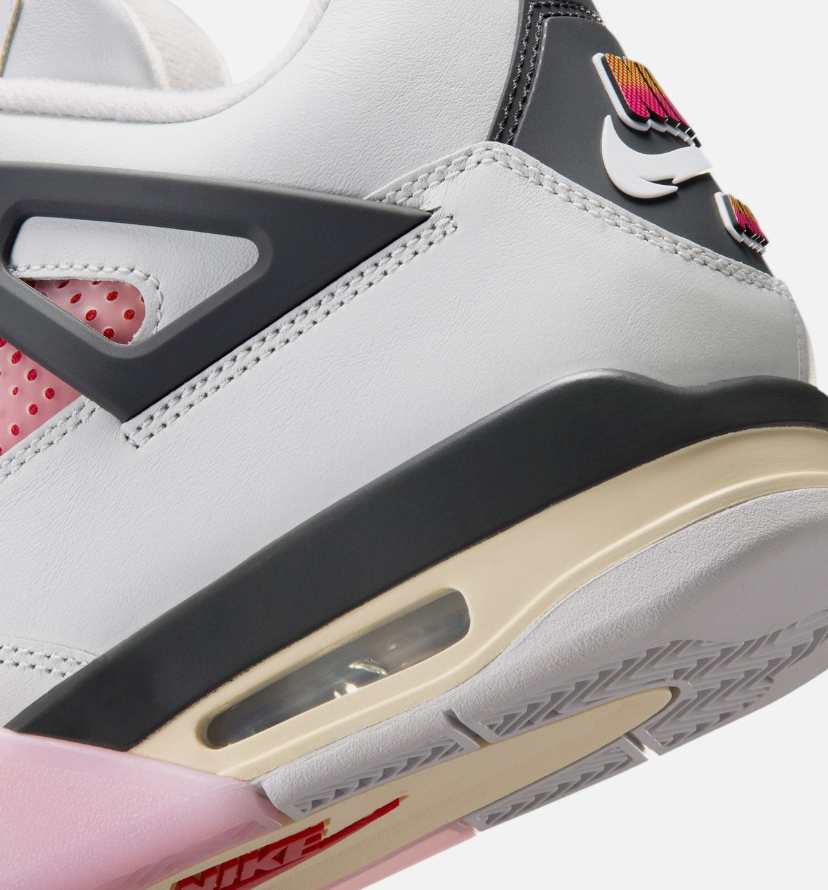 Air Jordan 4 Retro Comic Men's Shoe - Off-White/Fire Pink/Anthracite