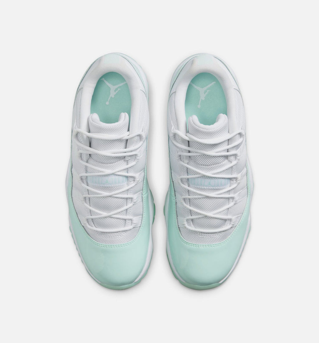 Air Jordan 11 Retro Low Igloo Women's Lifestyle Shoe - White/Igloo