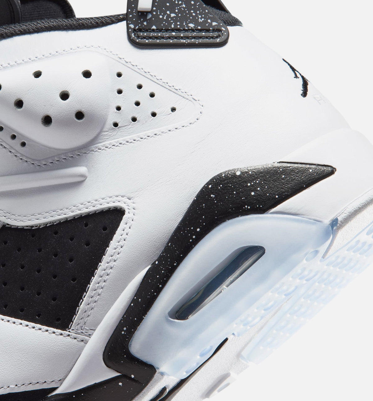 Air Jordan 6 Retro Black and White Men's Lifestyle Shoe - Black/White