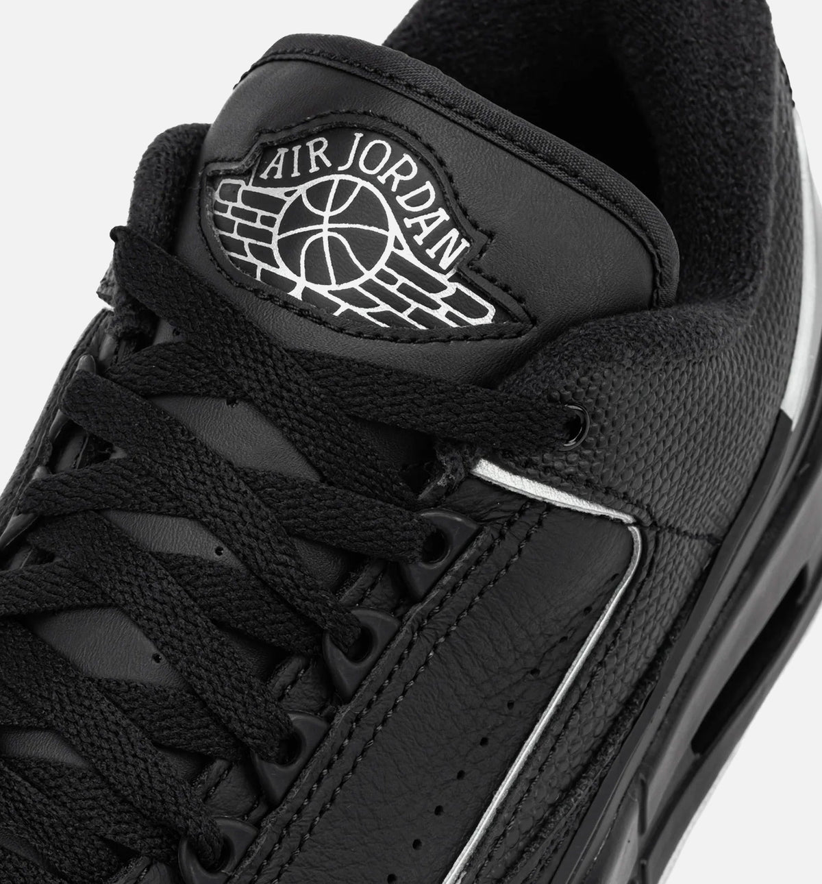 Air Jordan 23 Men's Lifestyle Shoe - Black/Metallic Silver