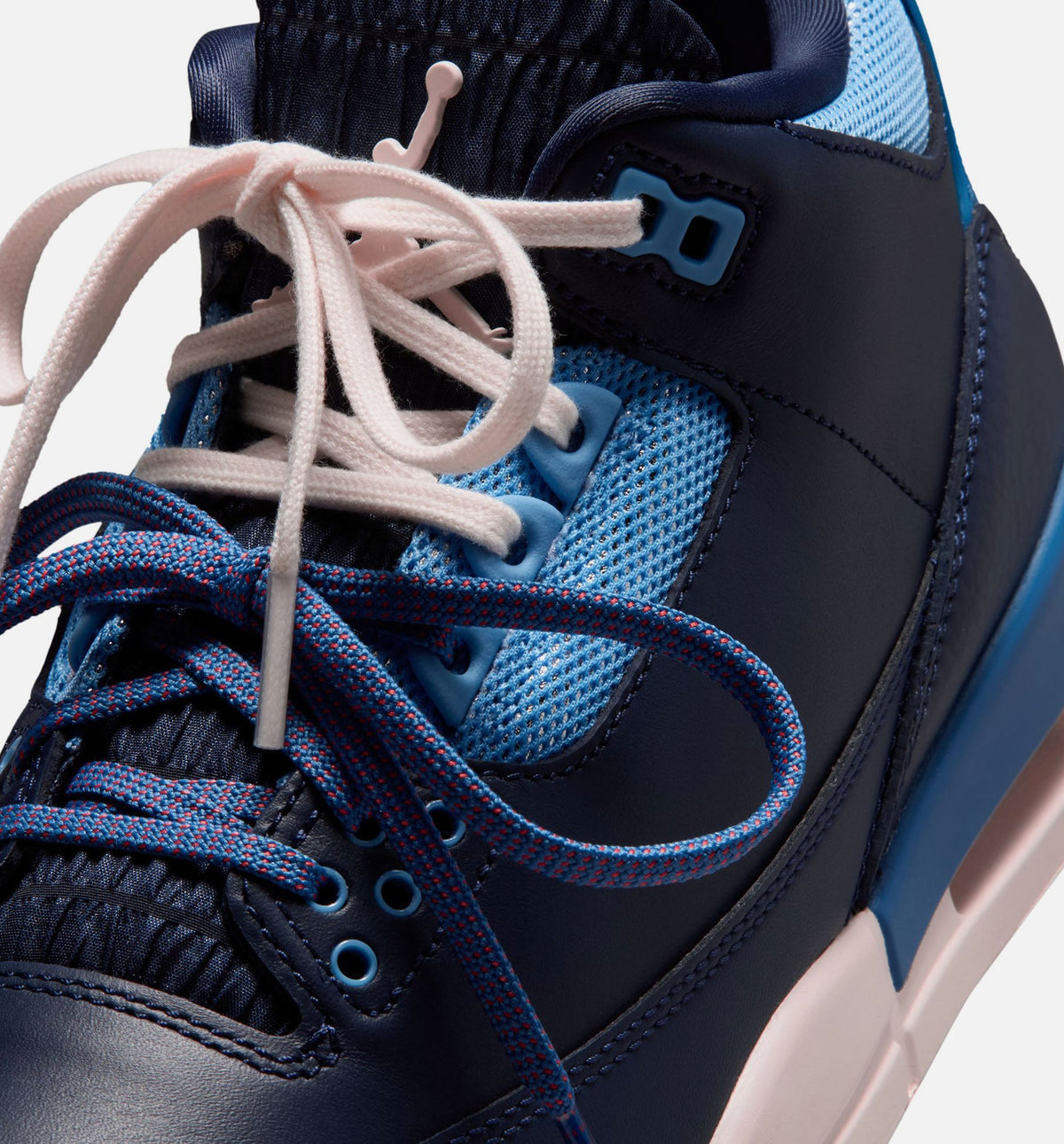 Air Jordan 3 Retro Sport Renaissance Women's Shoe - Obsidian/Chalk/Track Red
