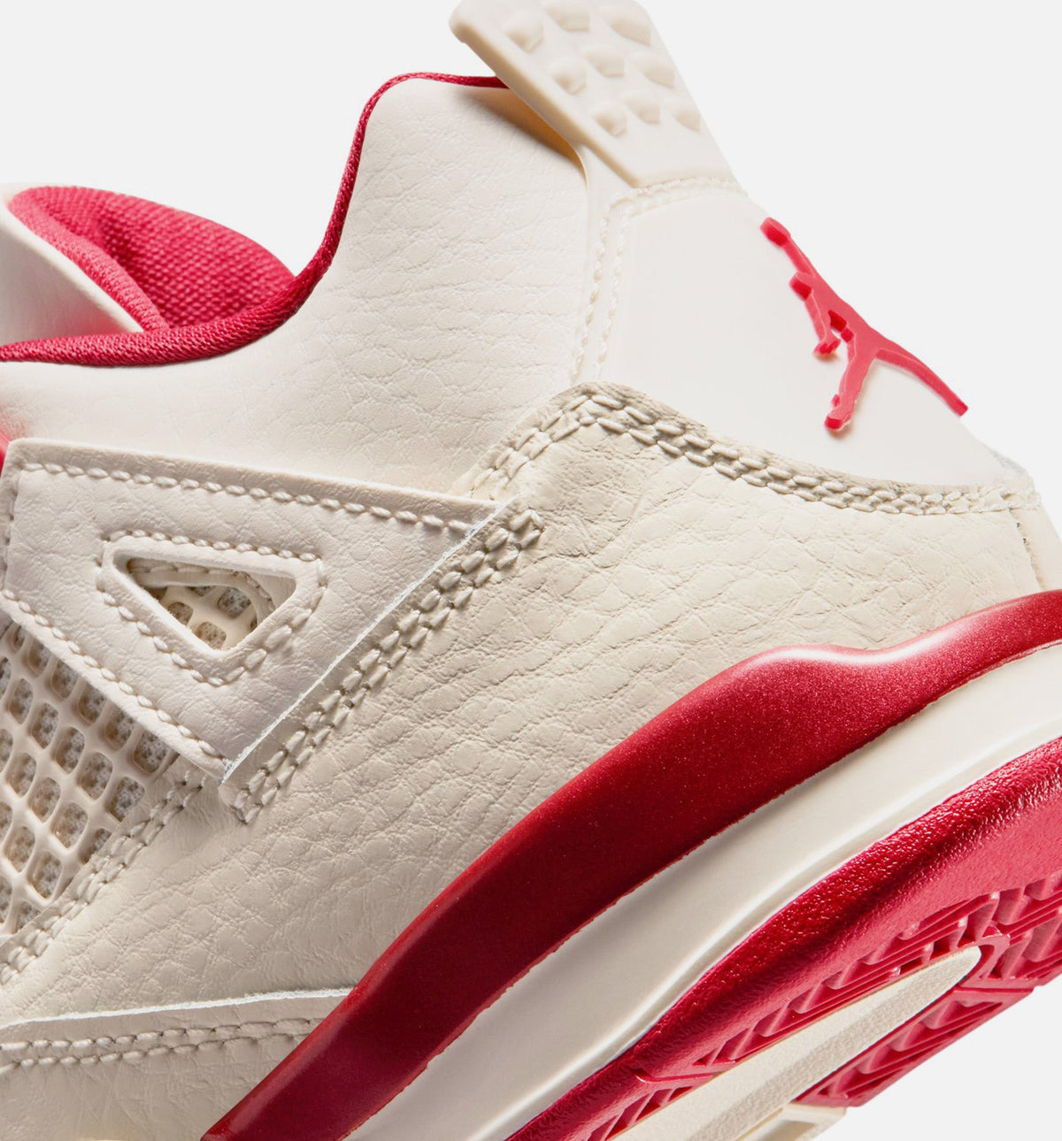 Air Jordan 4 Retro Valentine's Day Preschool Lifestyle Shoe - Pale Ivory/Sierra Red/Tough Red