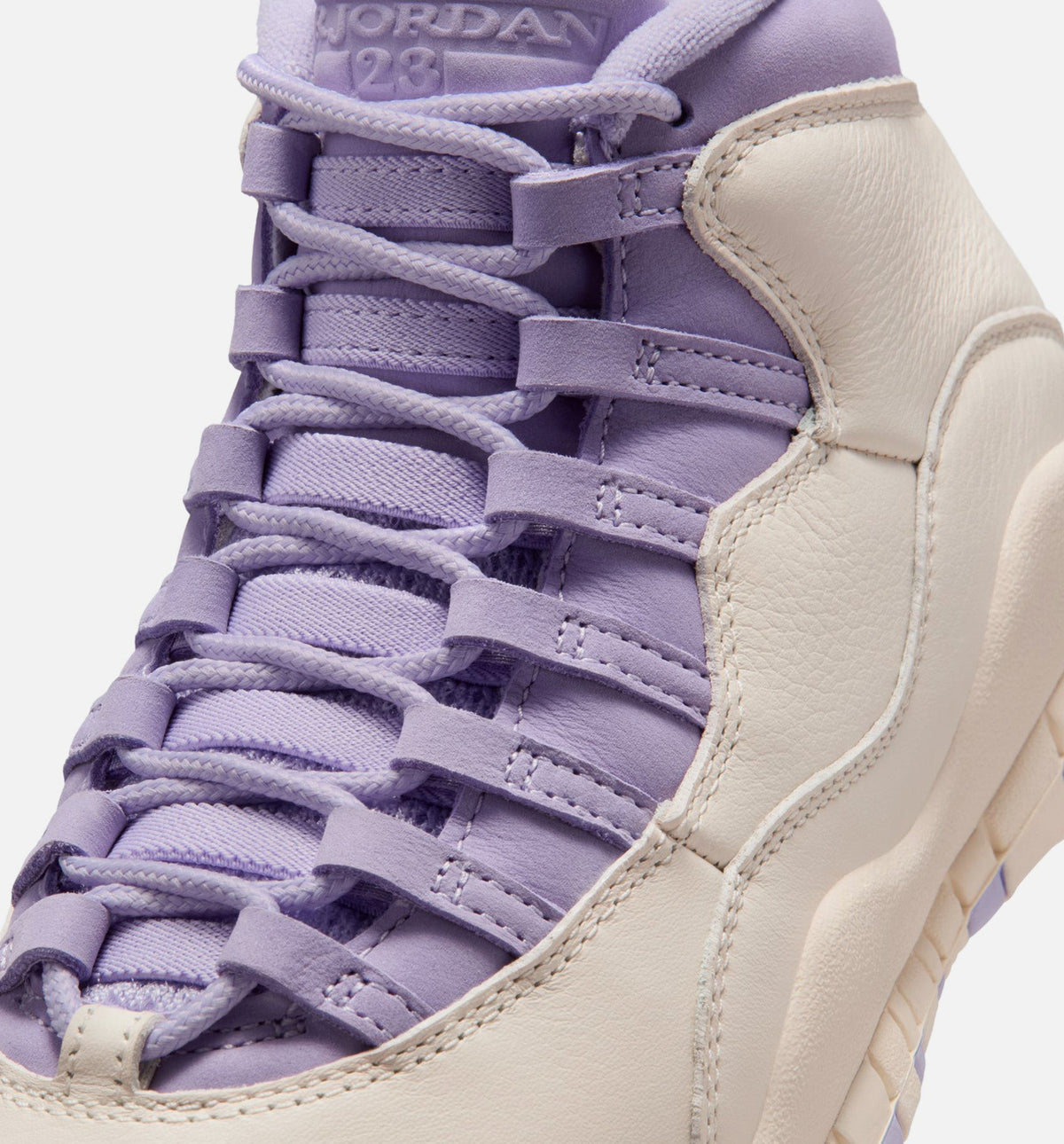 Air Jordan 10 Retro Hydrangeas Women's Lifestyle Shoe - Chalk/Hydrangeas/Wild Grape