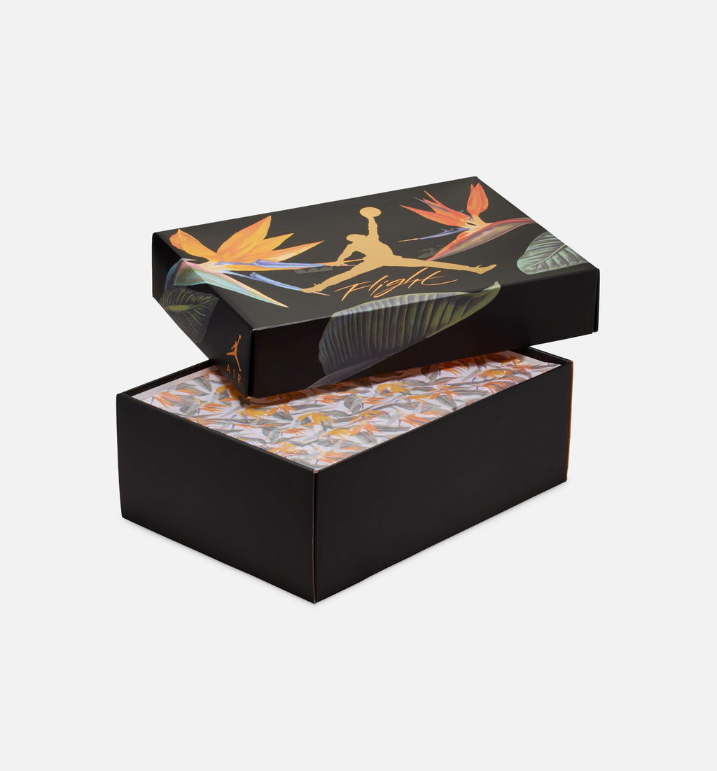 Air Jordan 4 Retro Birds of Paradise Women's Shoe - Coconut Milk/Metallic Gold/Muslin/Bright Mango/Sundial/Black