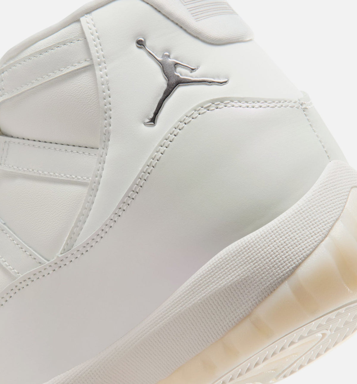 Air Jordan 11 Retro Pearl Women's Lifestyle Shoe - Sail/Pearl Grey/White/Metallic Silver