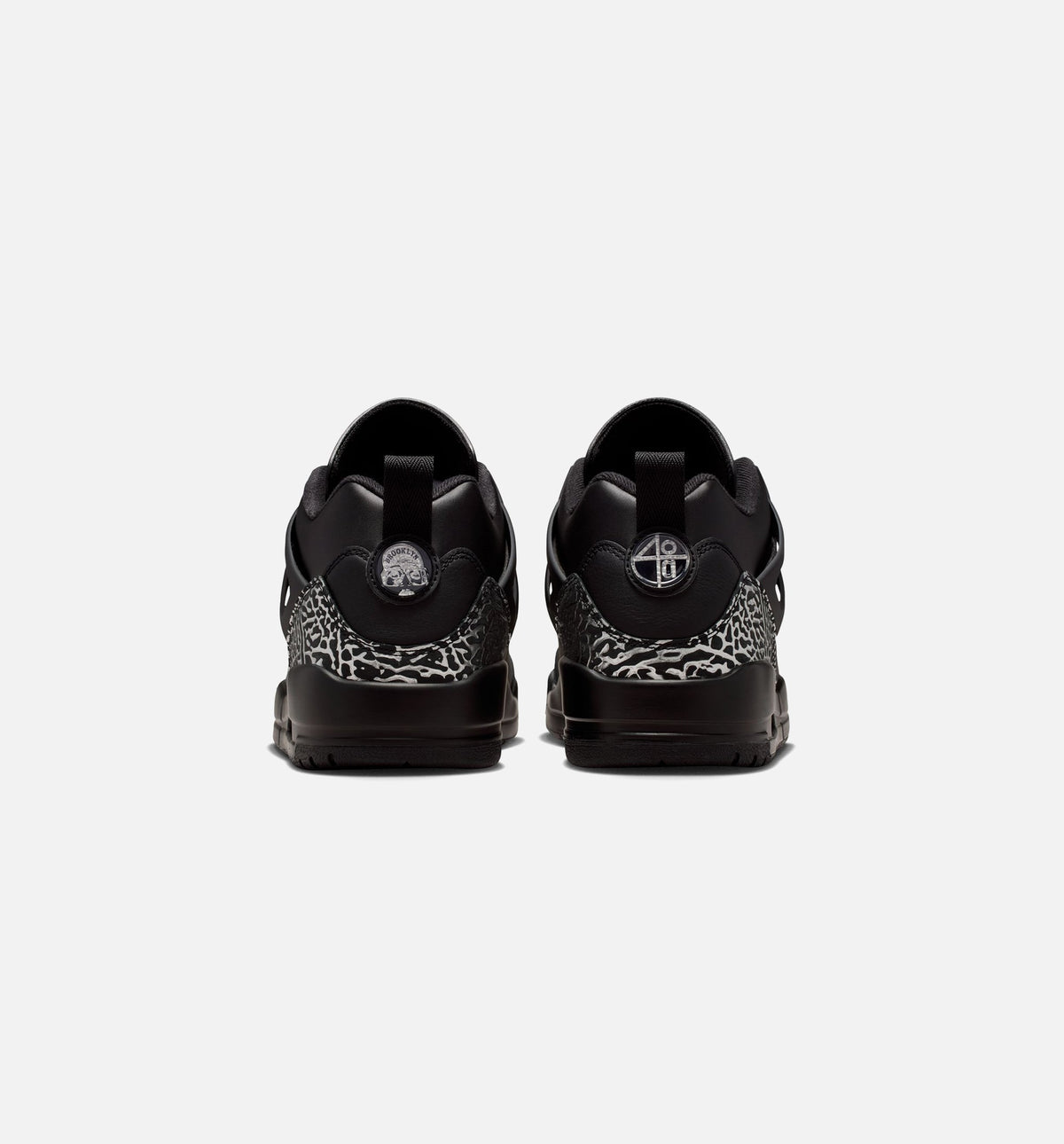 Spizike Low Men's Basketball Shoe - Black/Black/Metallic Silver