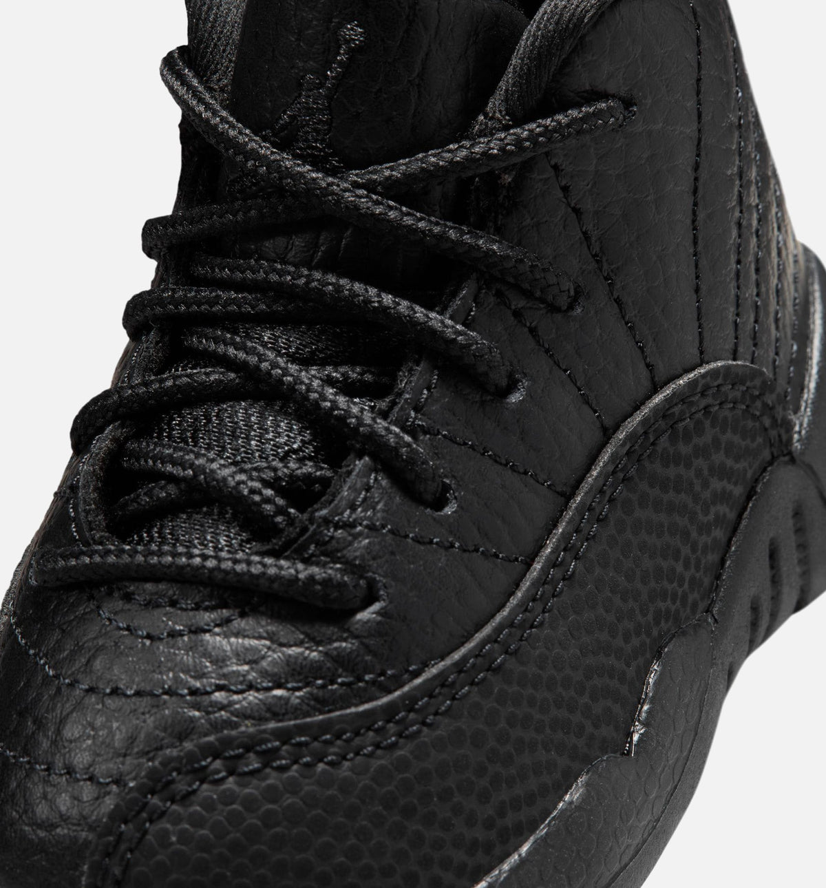 Air Jordan 12 Retro Bloodline Infant & Toddler Lifestyle Shoe - Black/Varsity Red